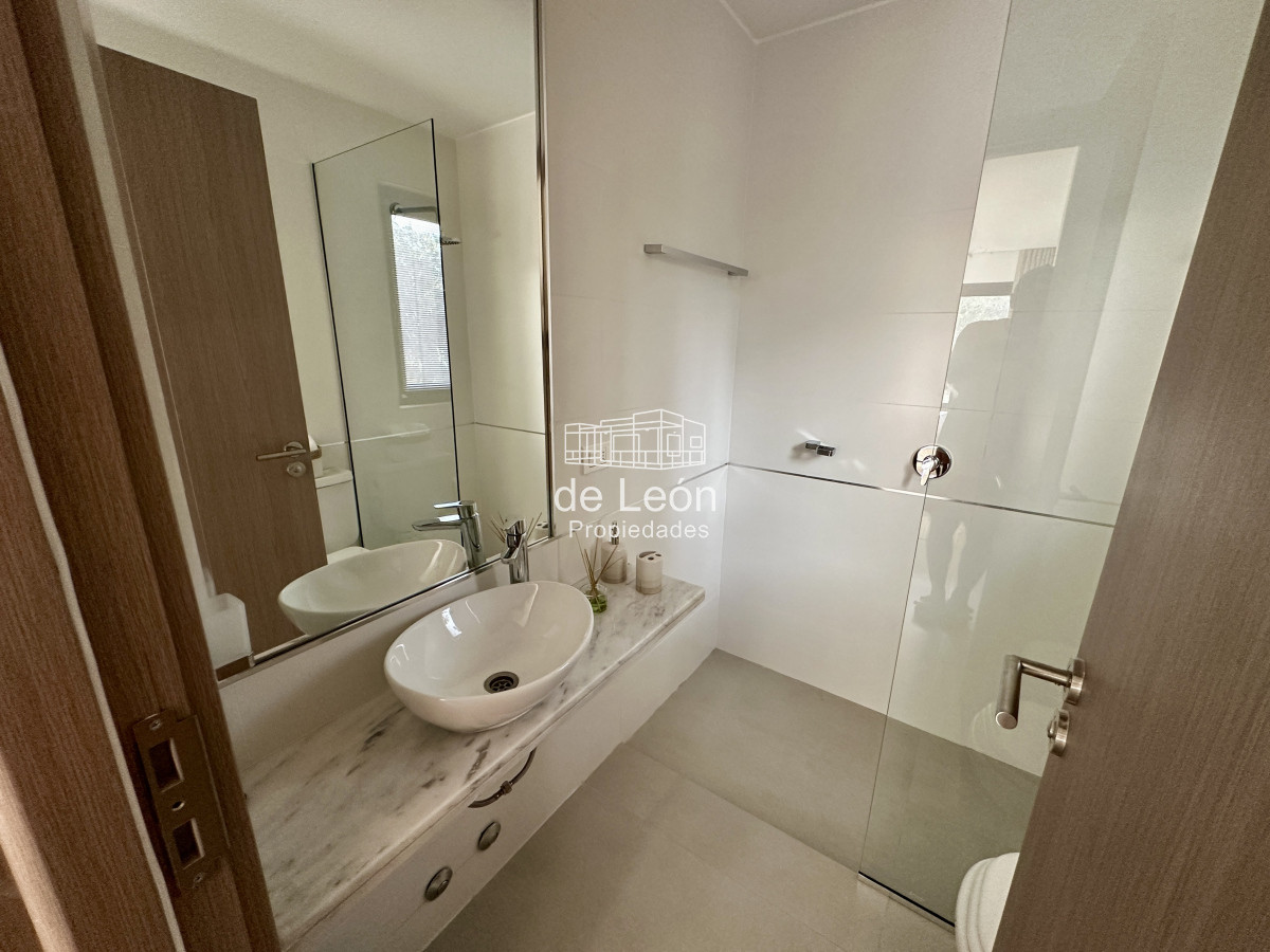 Apartamento ID.15186 - Departamento de 3 dormitorios en La Barra