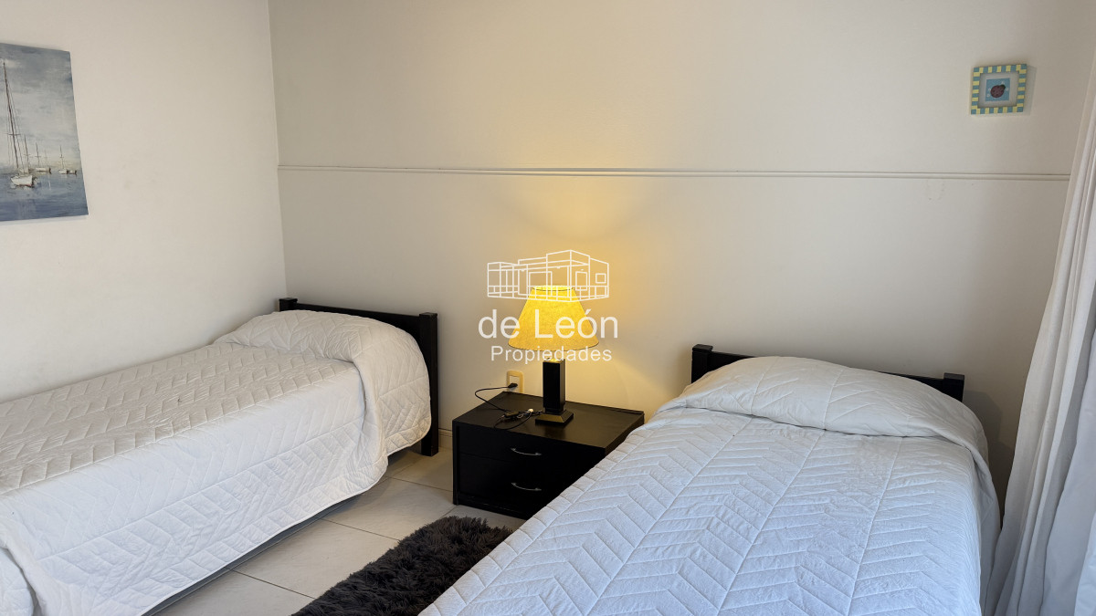 Apartamento ID.390 - Departamento en La Barra, 3 dormitorios y dependencia de servicio