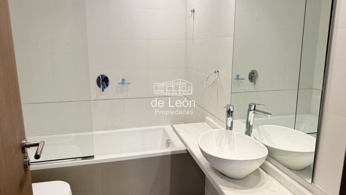 Apartamento ID.14801 - Casa en complejo La Barra, excelente oportunidad para invertir