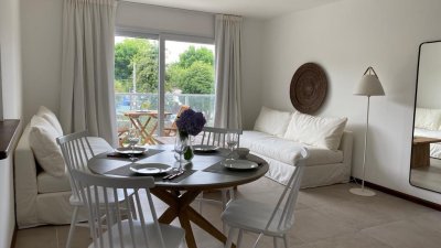 Venta Departamento 2 dormitorios y 2 baños, Playa Mansa, Punta del Este
