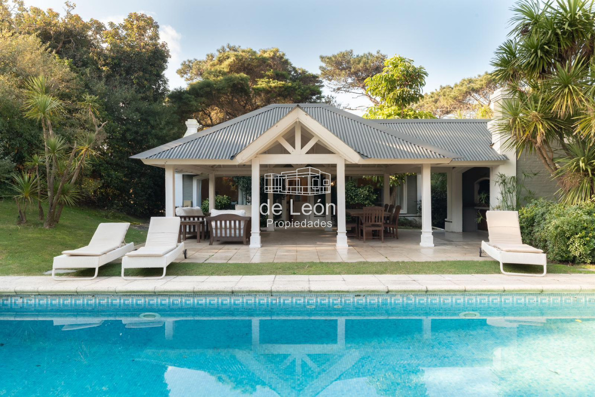 Casa ID.116 - Magnifica residencia en La Barra 