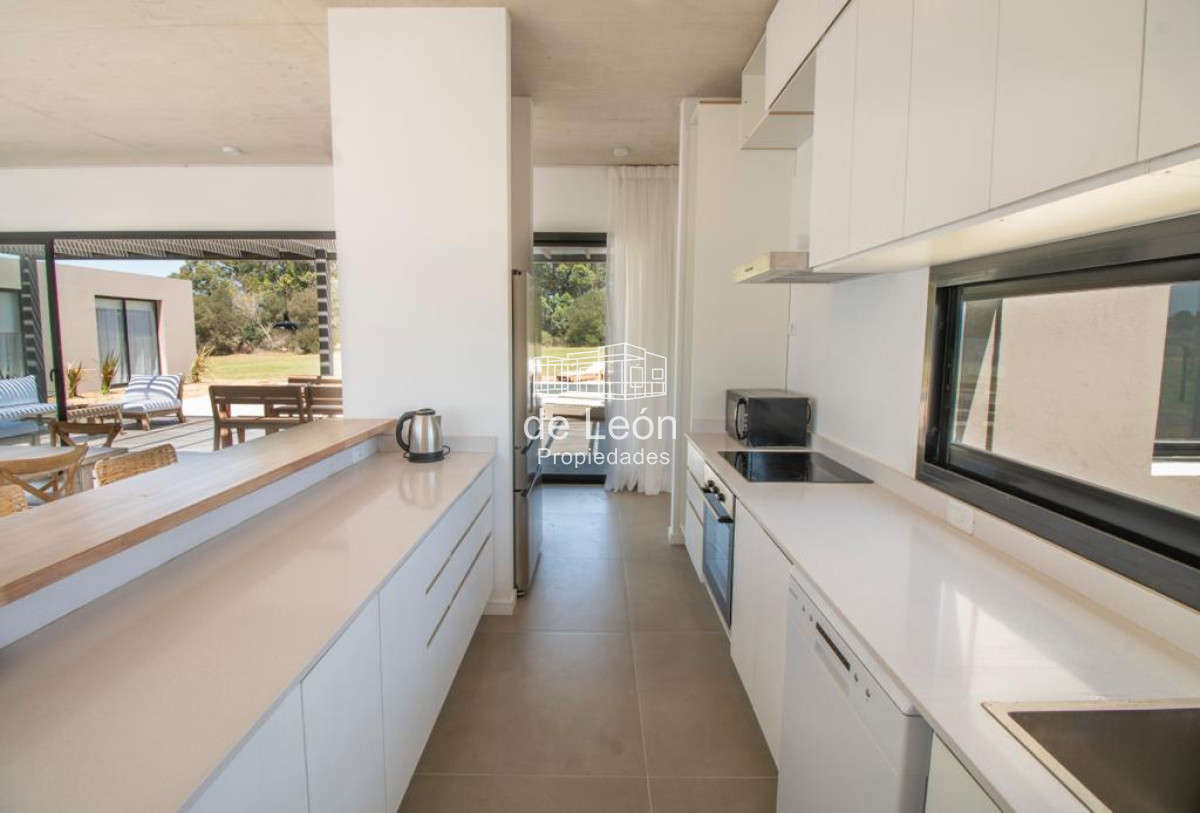 Casa ID.14841 - Casa en Pueblo Mío 4 dormitorios, piscina