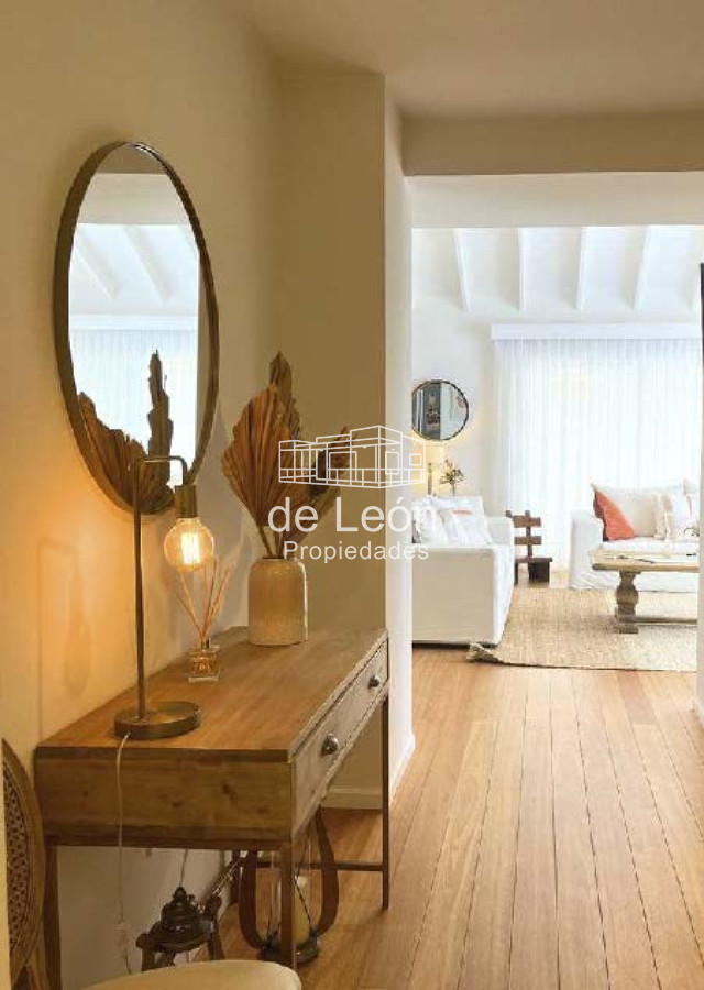 Casa ID.15205 - Casa en venta de 3 dormitorios y 2 baños