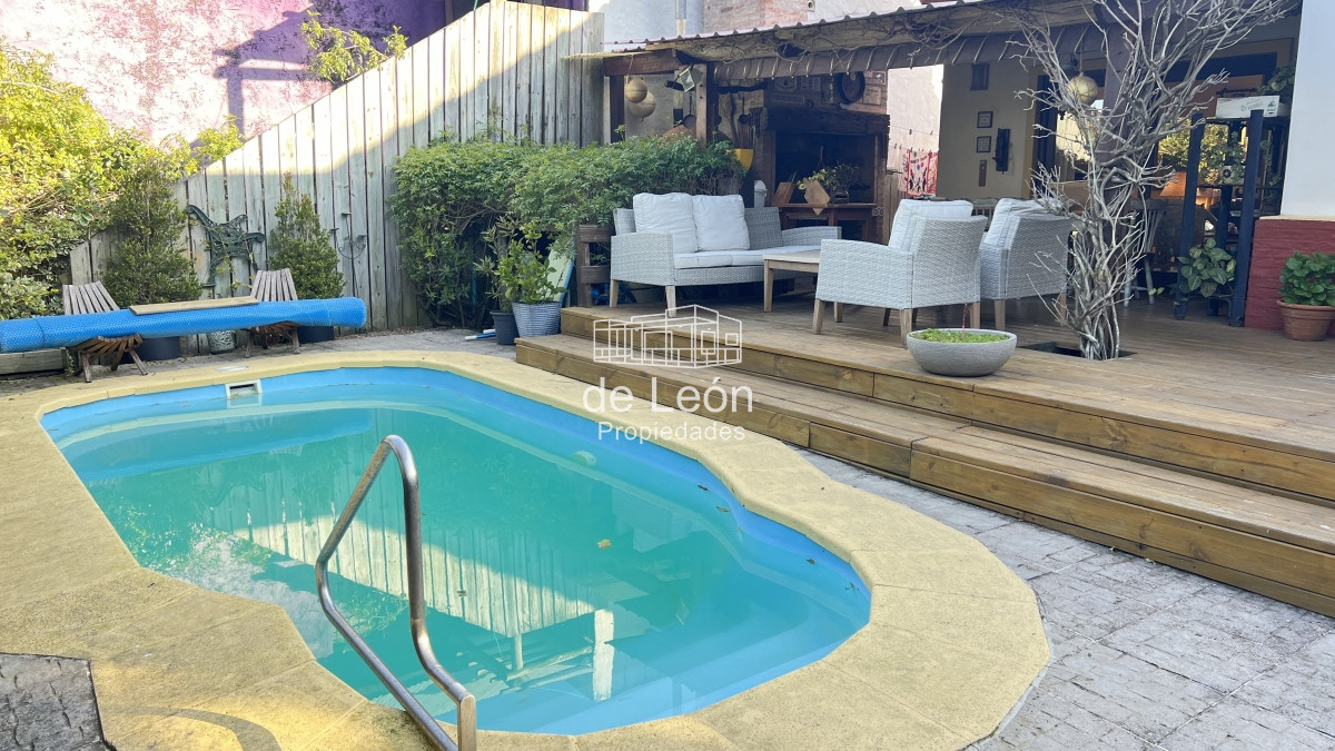 Casa ID.37 - Casa de 3 dormitorios en venta en Montoya, La Barra