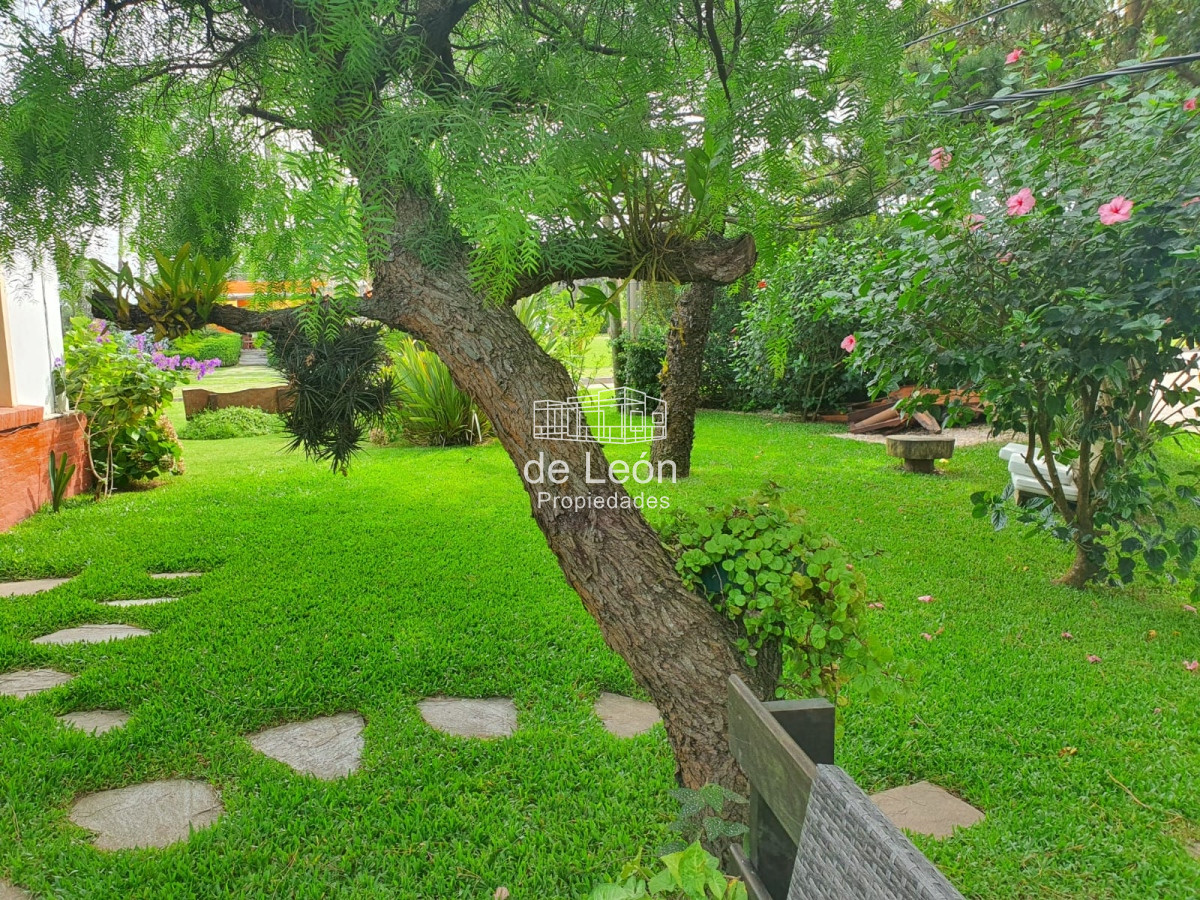 Casa ID.37 - Casa de 3 dormitorios en venta en Montoya, La Barra