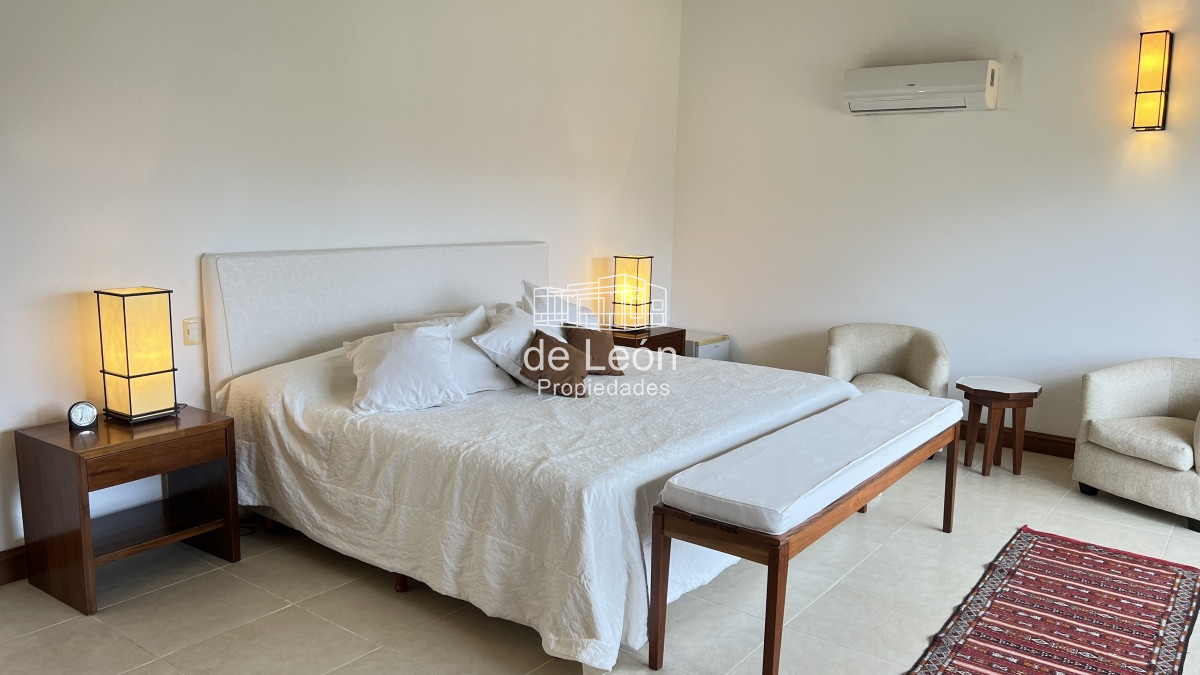 Casa ID.123 - Casa en La Barra, La Barra