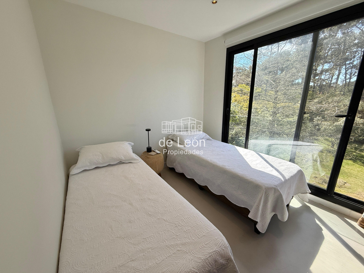 Casa ID.1108 - Casa de 3 dormitorios en alquiler en Montoya, La Barra