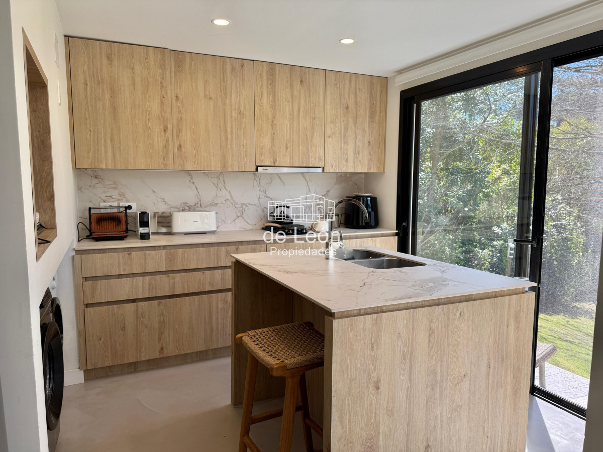 Casa ID.1108 - Casa de 3 dormitorios en alquiler en Montoya, La Barra