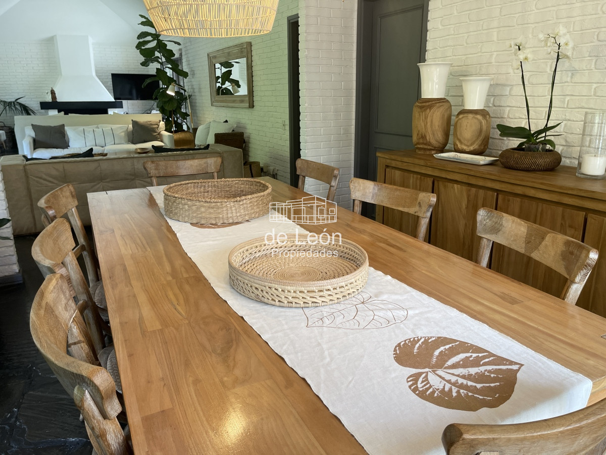 Casa ID.14994 - Casa en venta ideal para vivir todo el año, Punta del Este