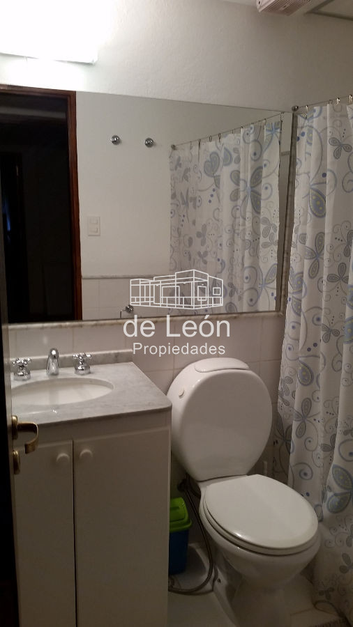 Casa ID.114 - Casa de 6 dormitorios en venta en Montoya, La Barra