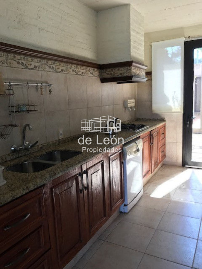 Casa ID.1211 - Casa en La Barra, Montoya