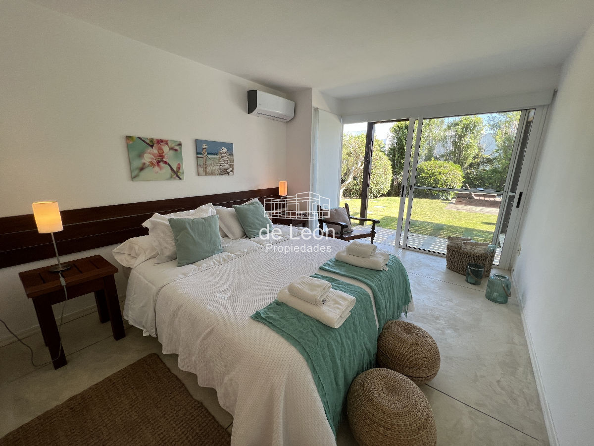 Casa ID.141 - Espectacular casa en Altos de Punta Piedra