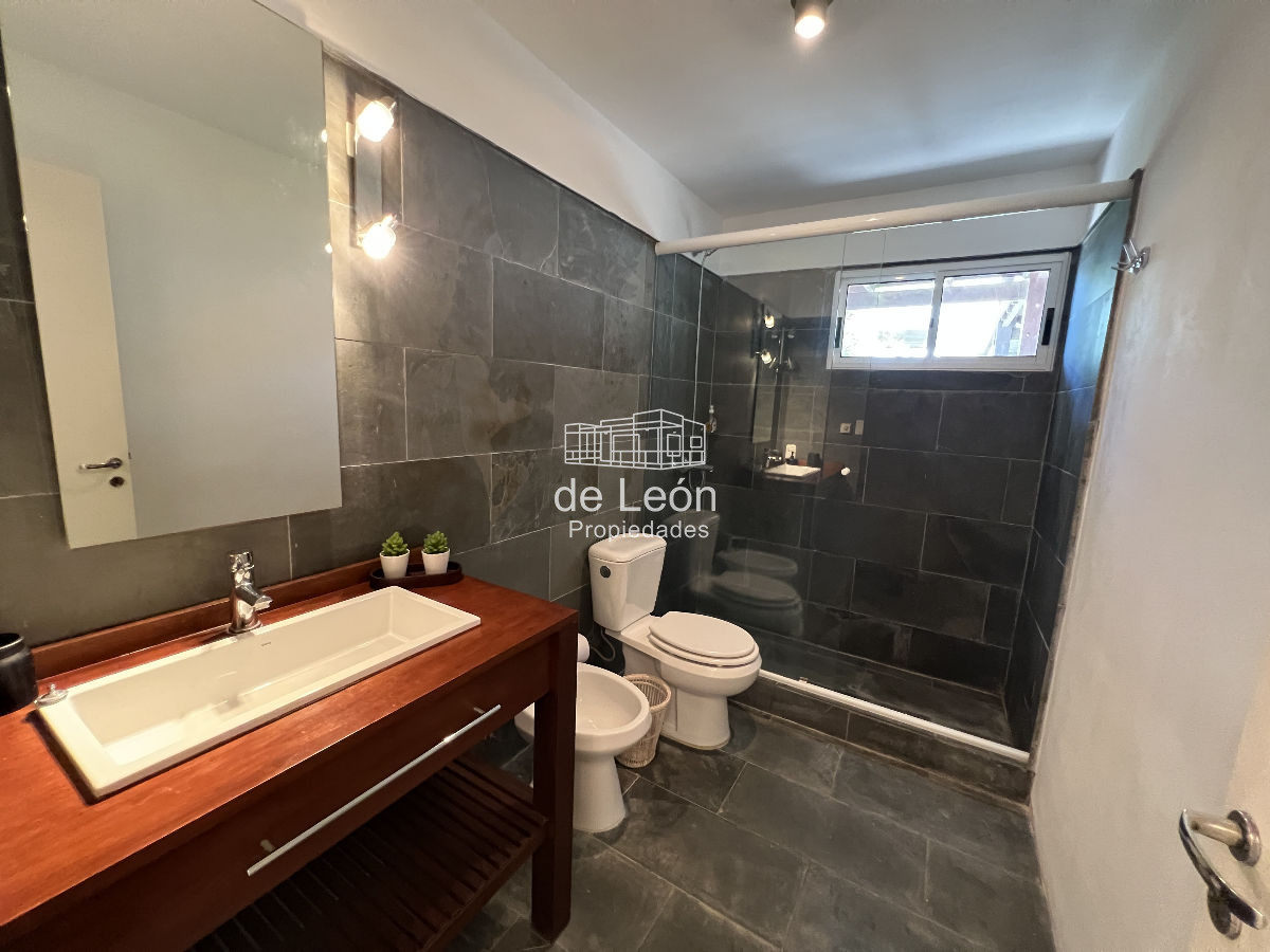 Casa ID.141 - Espectacular casa en Altos de Punta Piedra