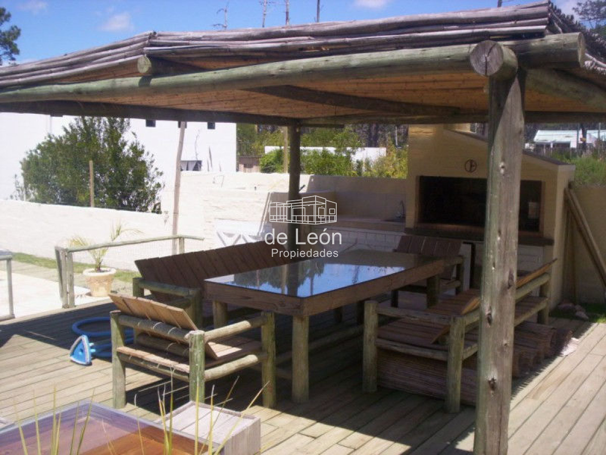 Casa ID.171 - Casa en venta en Montoya, La Barra