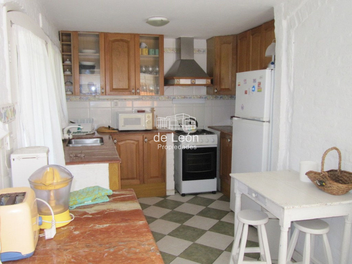 Casa ID.20 - Casa en La Barra, Montoya