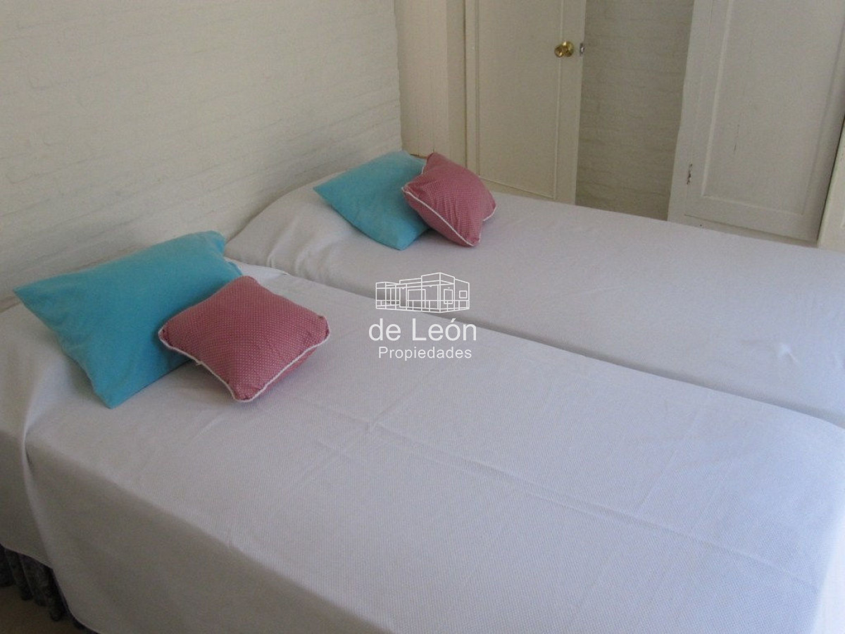 Casa ID.20 - Casa en La Barra, Montoya