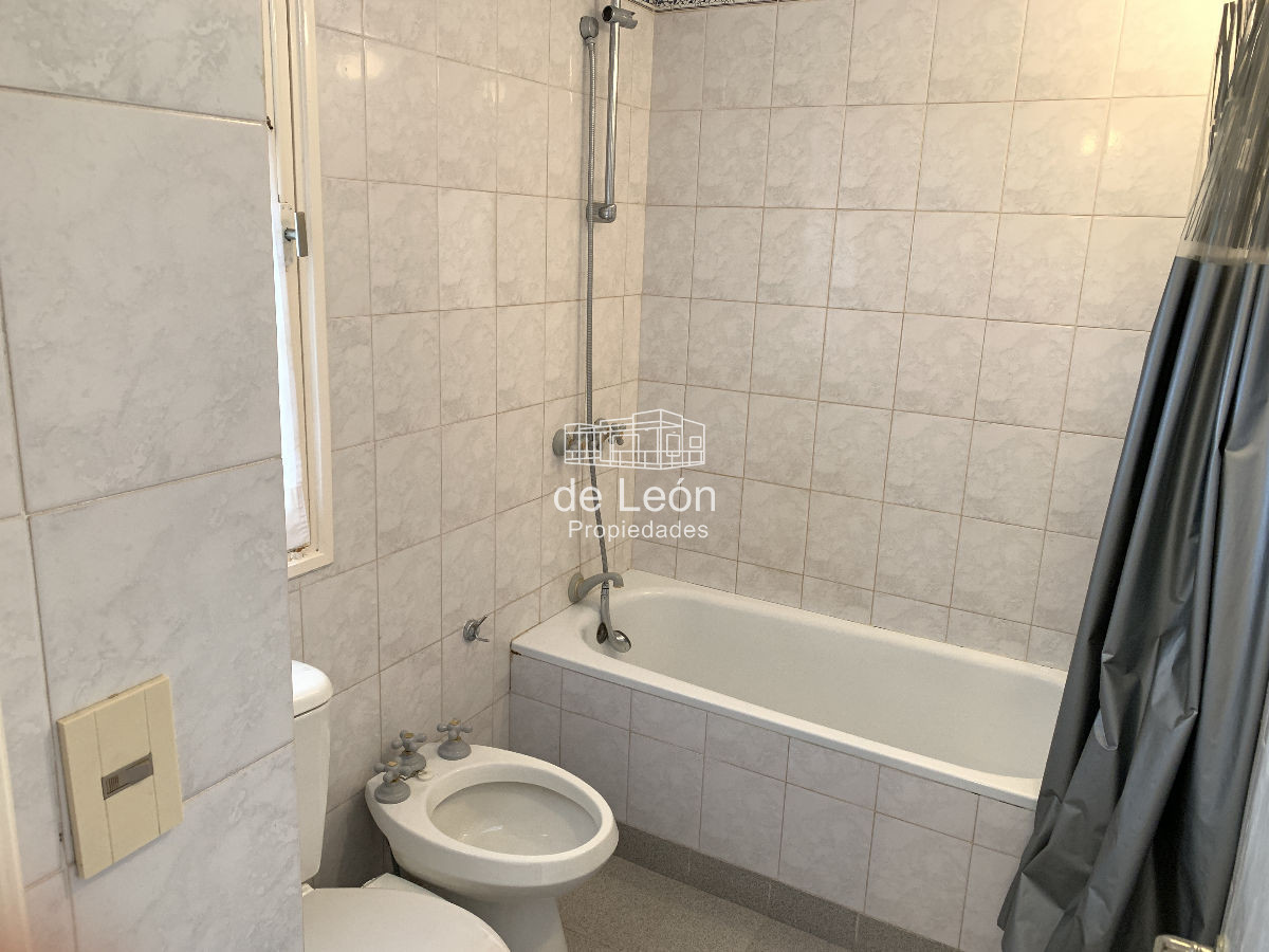 Casa ID.227 - Casa de 4 dormitorios en La Barra