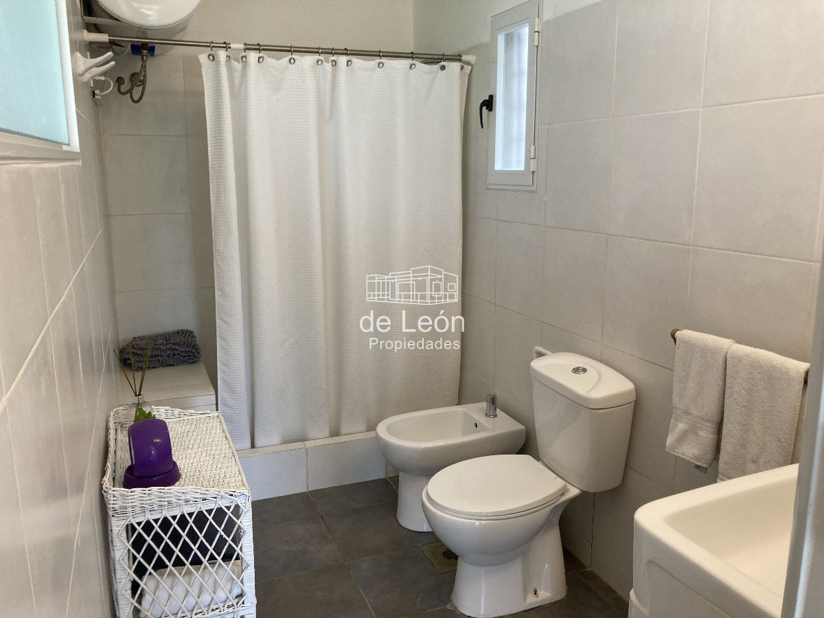 Casa ID.250 - Casa en La Barra, Montoya