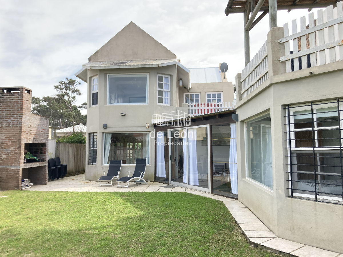 Casa ID.250 - Casa en La Barra, Montoya
