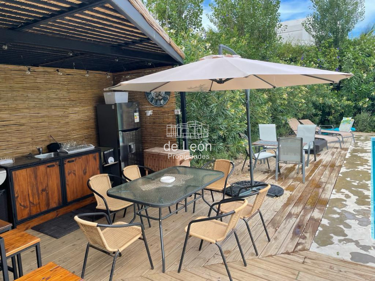 Casa ID.534 - Excelente casa moderna en venta en Montoya