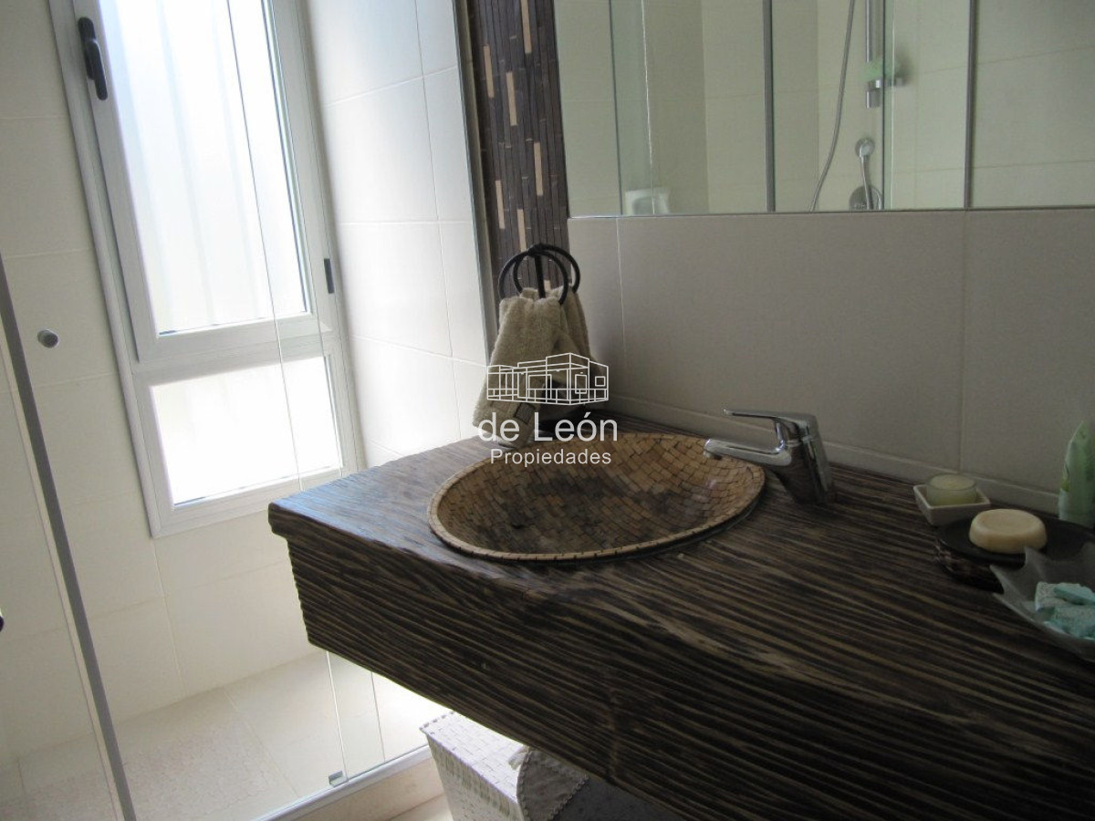 Casa ID.534 - Excelente casa moderna en venta en Montoya