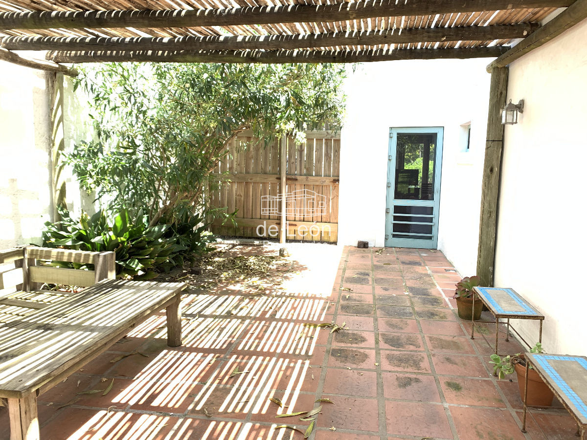 Casa ID.665 - Gran casa en La Barra, a pasos de la Posta del Cangrejo