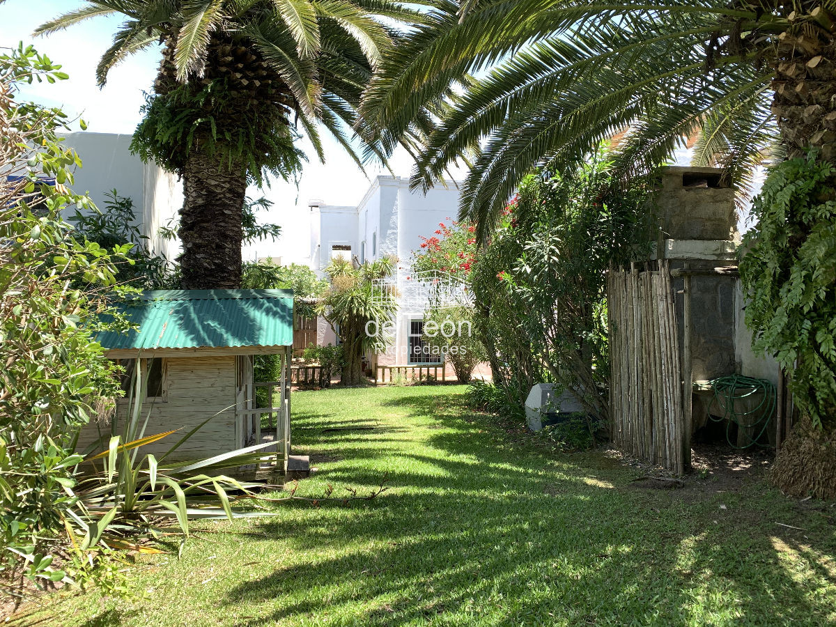 Casa ID.665 - Gran casa en La Barra, a pasos de la Posta del Cangrejo