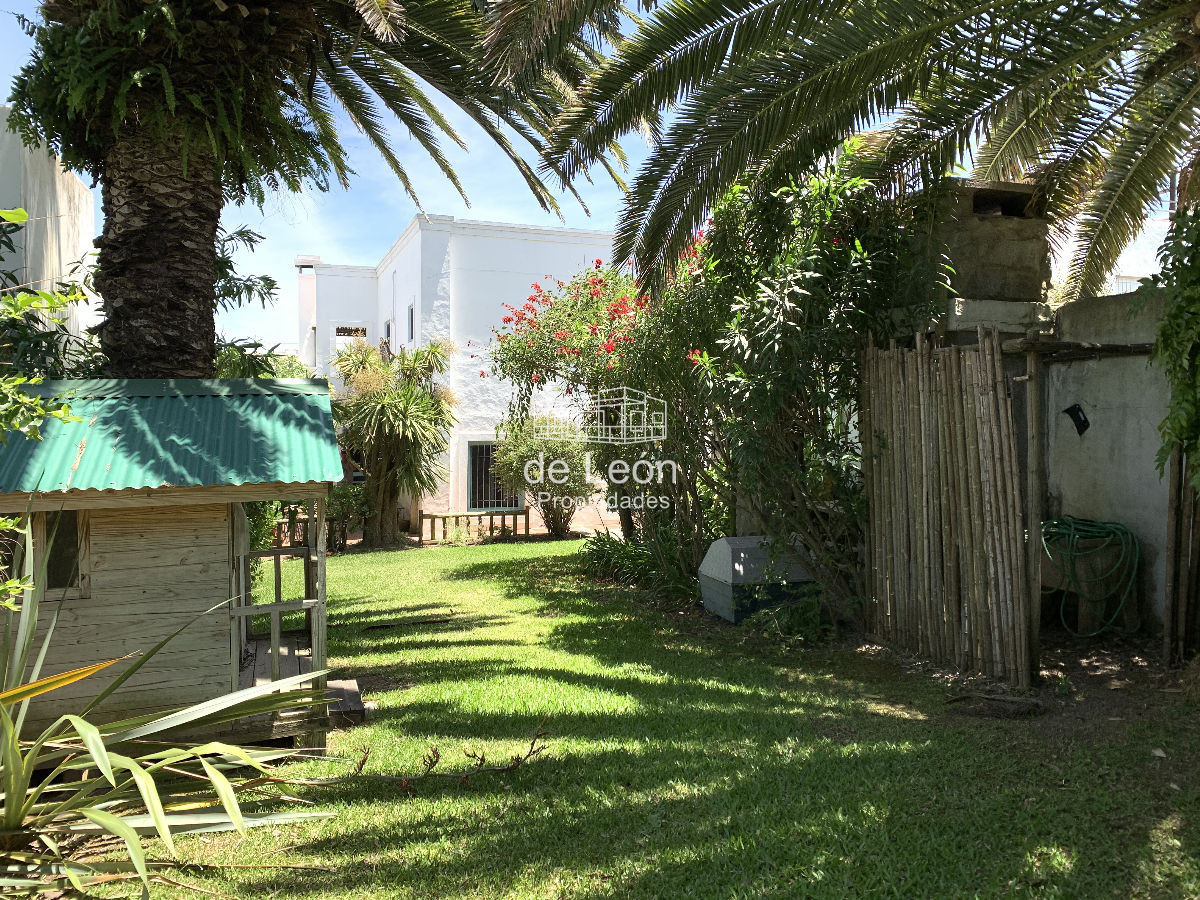 Casa ID.665 - Gran casa en La Barra, a pasos de la Posta del Cangrejo