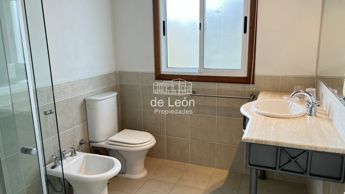 Casa ID.123 - Casa en La Barra, La Barra