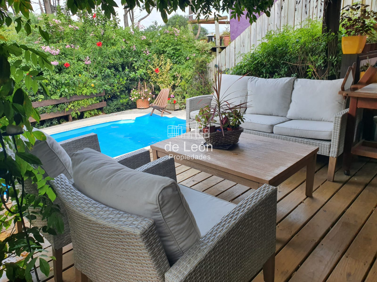 Casa ID.37 - Casa de 3 dormitorios en venta en Montoya, La Barra