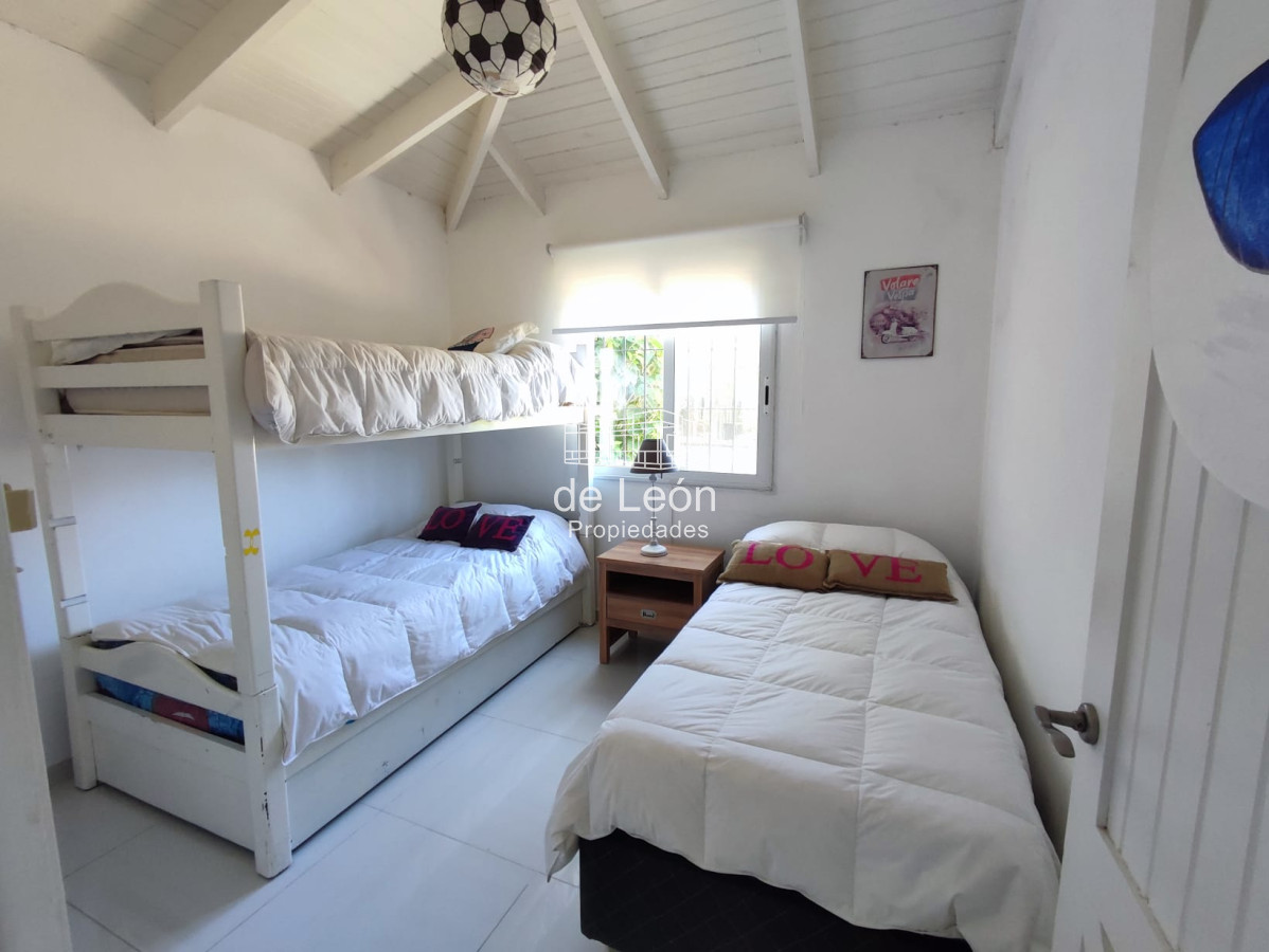 Casa ID.615 - Casa de 3 dormitorios, a 100mts del mar, en Montoya, La Barra