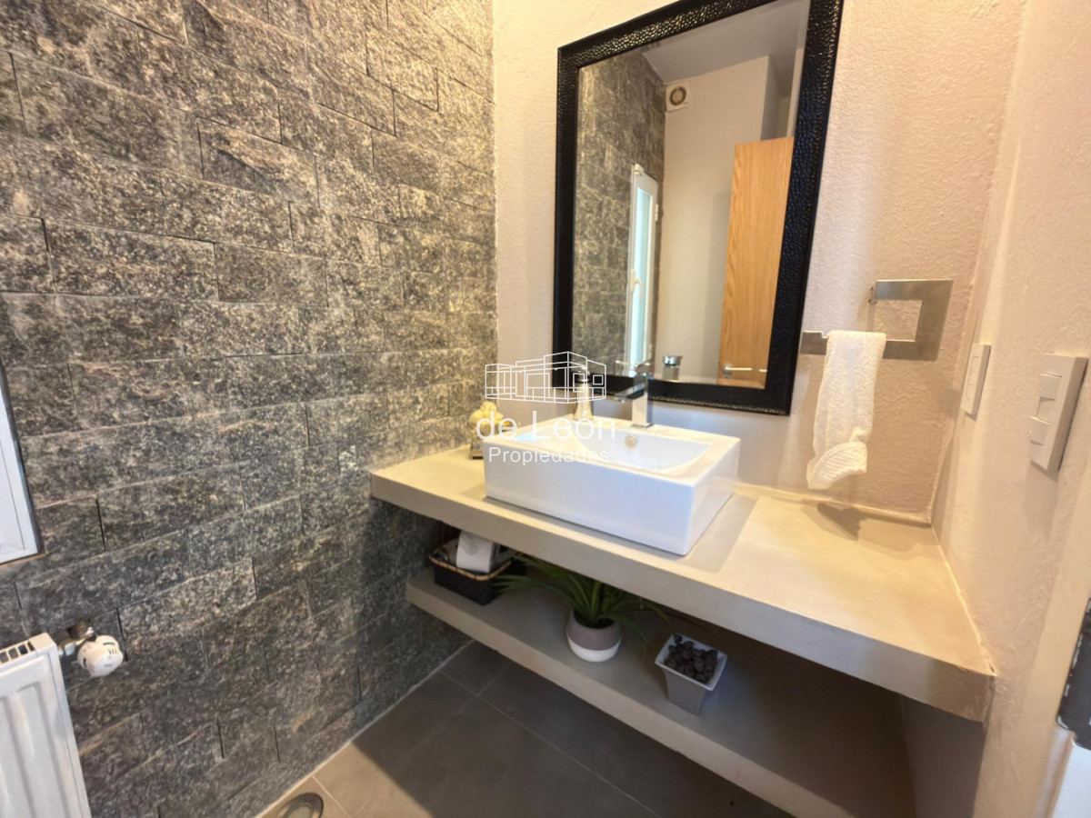 Casa ID.15338 - Casa de 5 dormitorios más servicio en Pueblo Mío, Manantiales