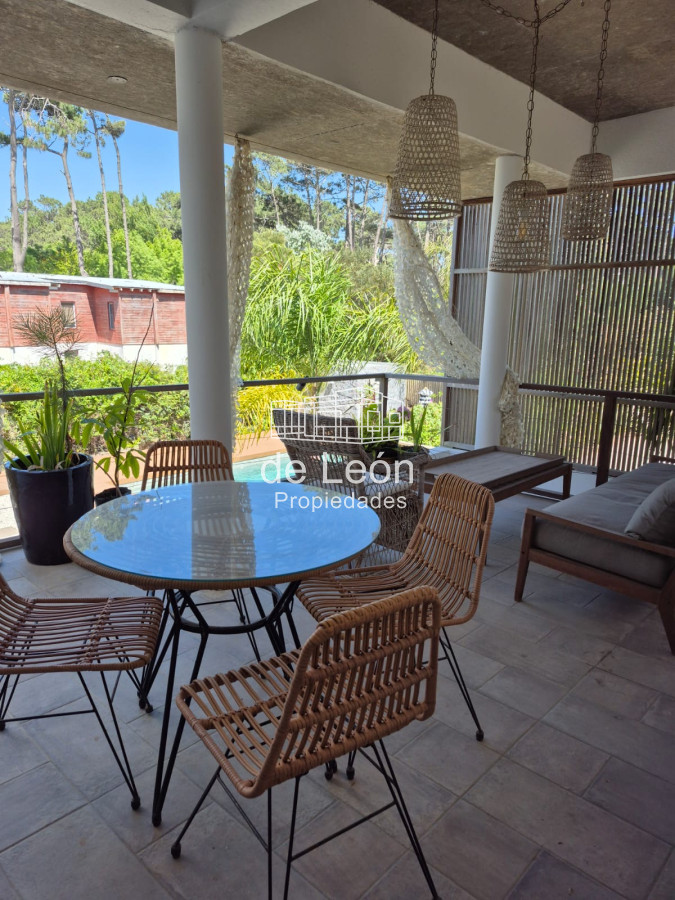 Casa ID.719 - Moderna casa en Montoya La Barra de 3 dormitorios en suite con piscina