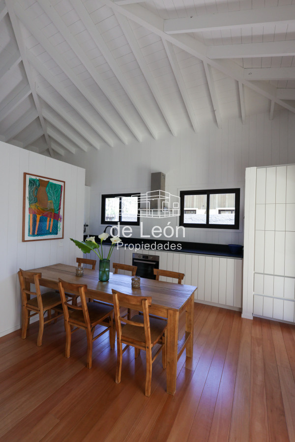Casa ID.15135 - Hermosa casa en alquiler de 2 dormitorios en el bosque de La Barra