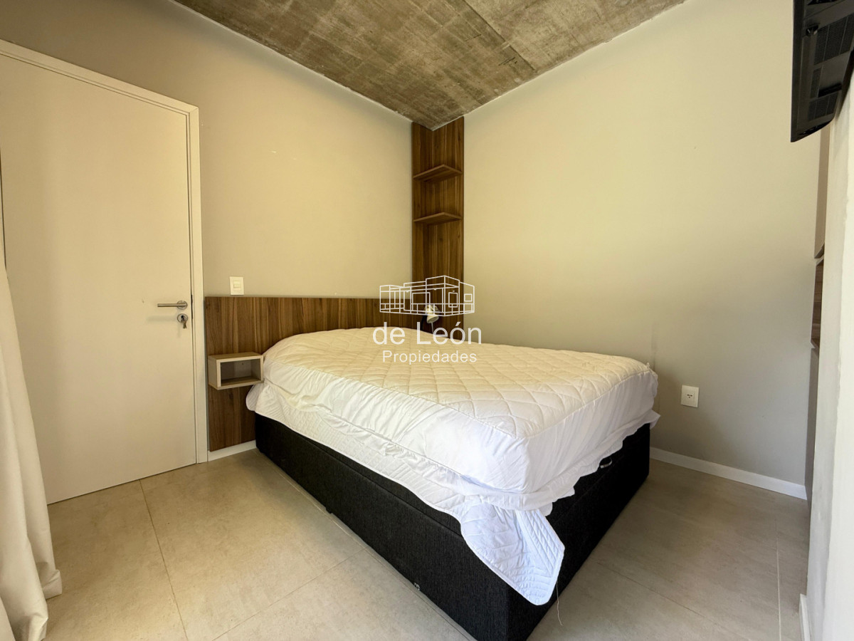 Casa ID.15324 - Espectacular casa de 4 dormitorios y servicio en barrio privado Reserva Montoya, La Barra