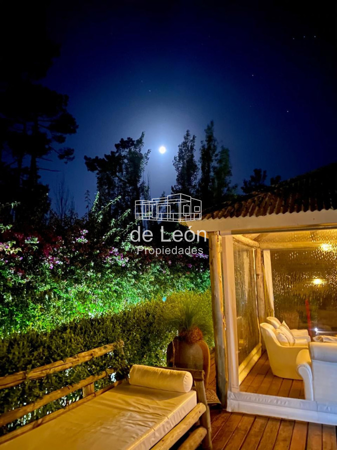 Casa ID.261 - Gran casa de 5 dormitorios + servicio en Montoya, La Barra