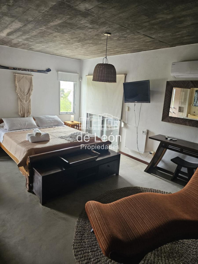 Casa ID.103 - Casa de 3 dormitorios y servicio en Montoya, La Barra