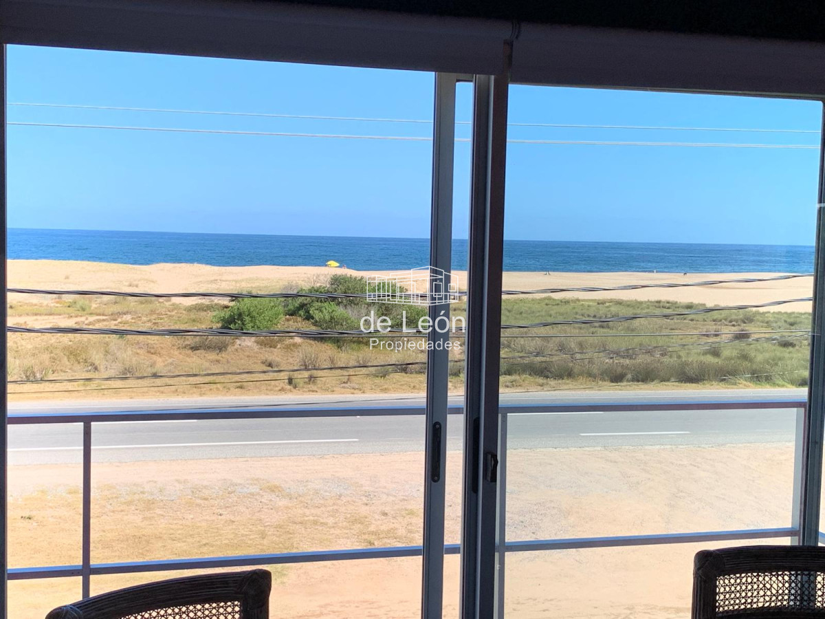 Casa ID.15115 - Casa de 3 dormitorios frente al mar en alquiler de temporada