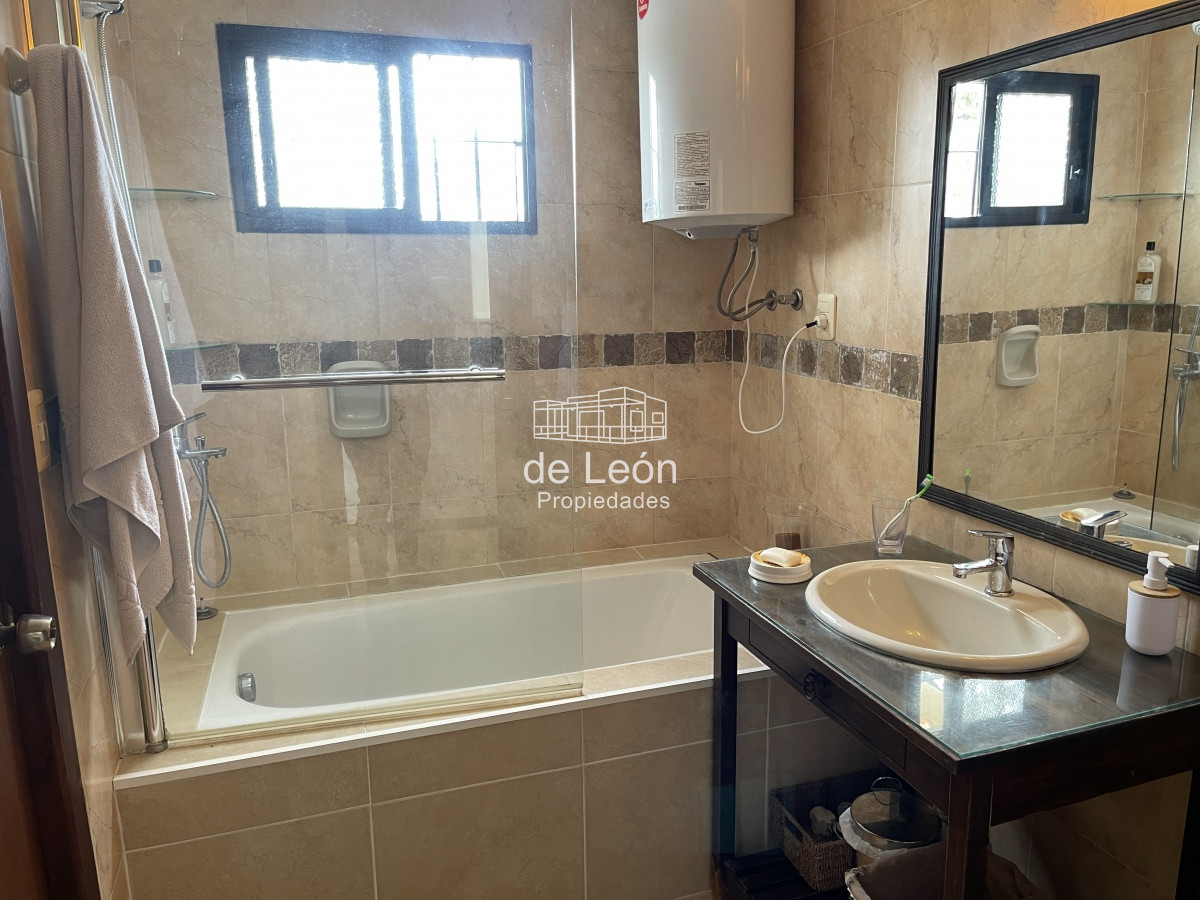 Casa ID.105 - Casa en Montoya La Barra 3 dormitorios 2 baños, muy buen entorno