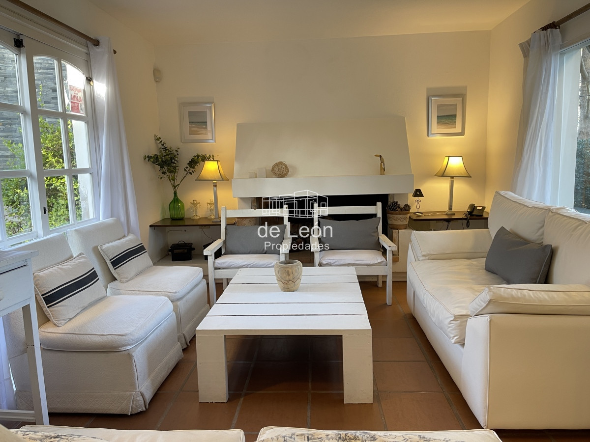 Casa ID.193 - Casa de 3 dormitorios en Montoya, La Barra