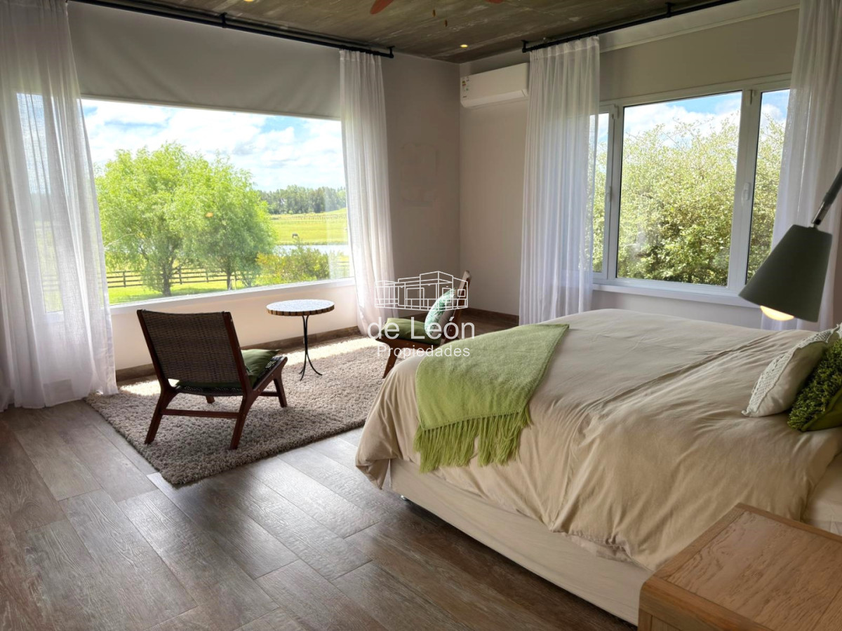 Casa ID.15338 - Casa de 5 dormitorios más servicio en Pueblo Mío, Manantiales