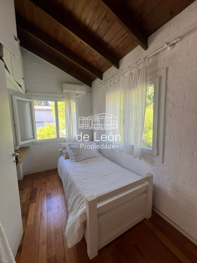 Casa ID.15309 - Casa en El Tesoro, 3 dormitorios 2 baños