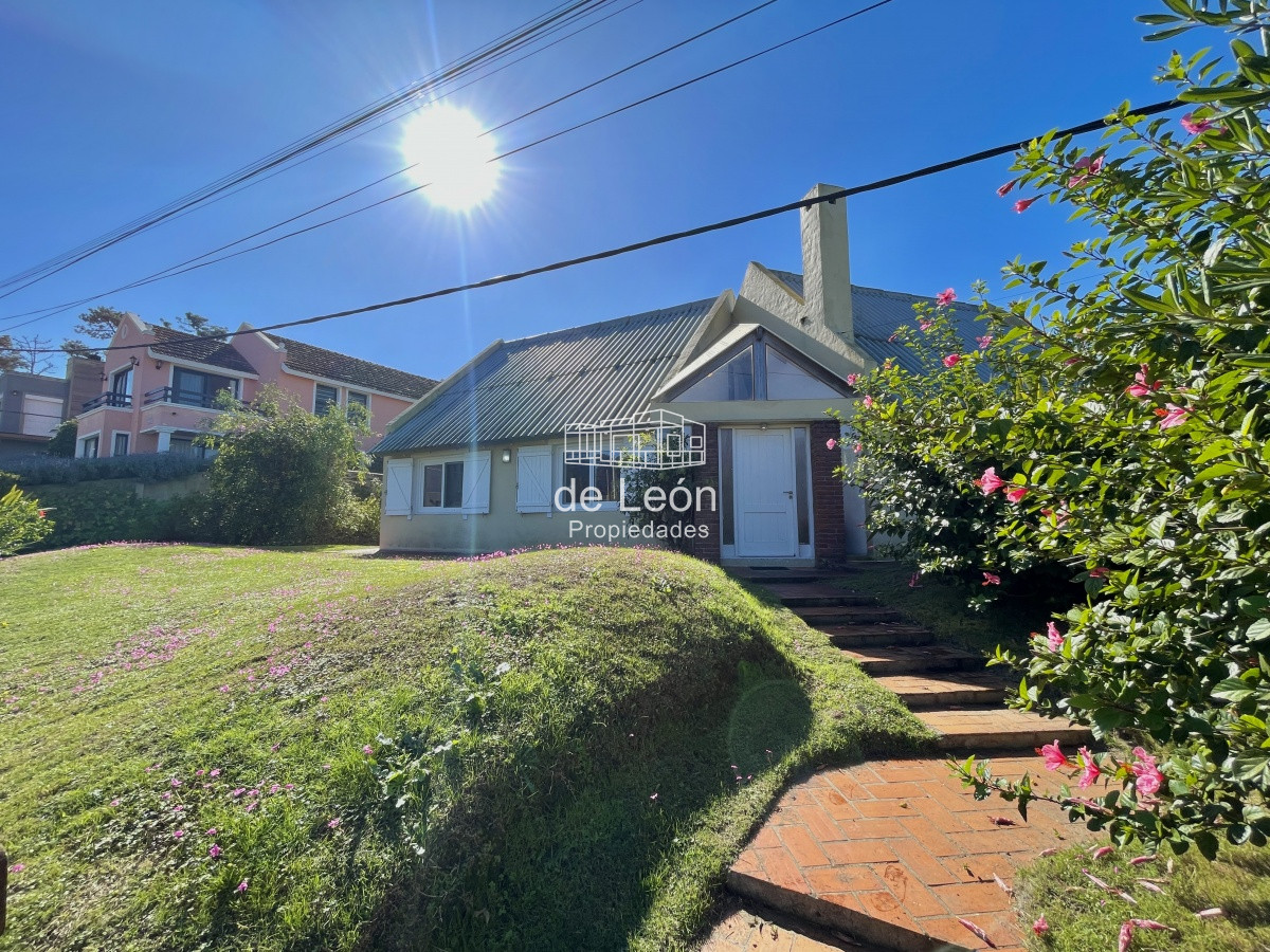 Casa ID.25 - Casa ideal para disfrutar las vacaciones, 4 dormitorios, en Montoya