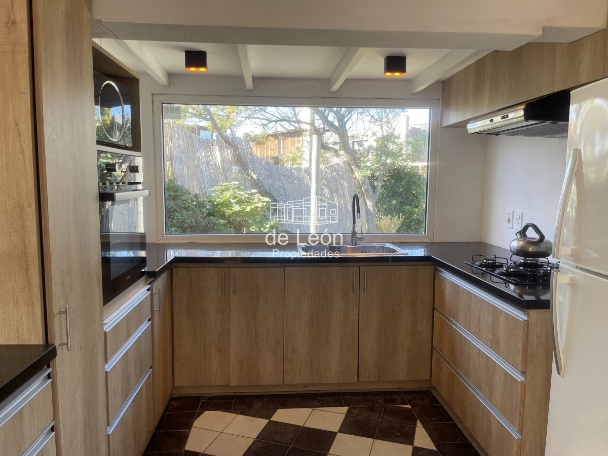 Casa ID.25 - Casa ideal para disfrutar las vacaciones, 4 dormitorios, en Montoya