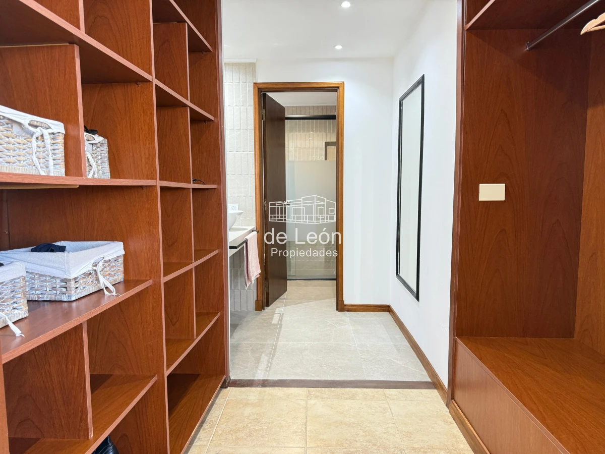 Casa ID.100 - Excelente casa en Montoya La Barra, 4 dormitorios + dependencia + piscina