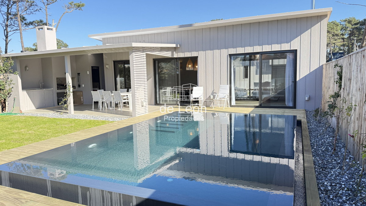 Casa ID.15283 - Casa en Montoya, La Barra, a estrenar, 3 dormitorios 2 baños