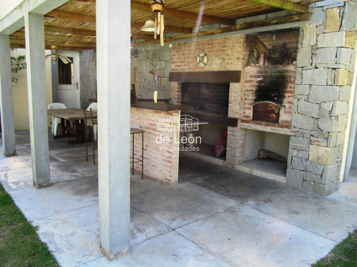 Casa ID.174 - Casa en Alquiler Temporal Montoya 3 Dormitorios