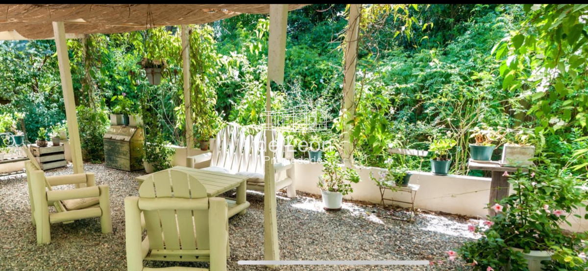 Casa ID.1465 - Casa en Rincón del Indio, 3 dormitorios y dependencia de servicio, piscina