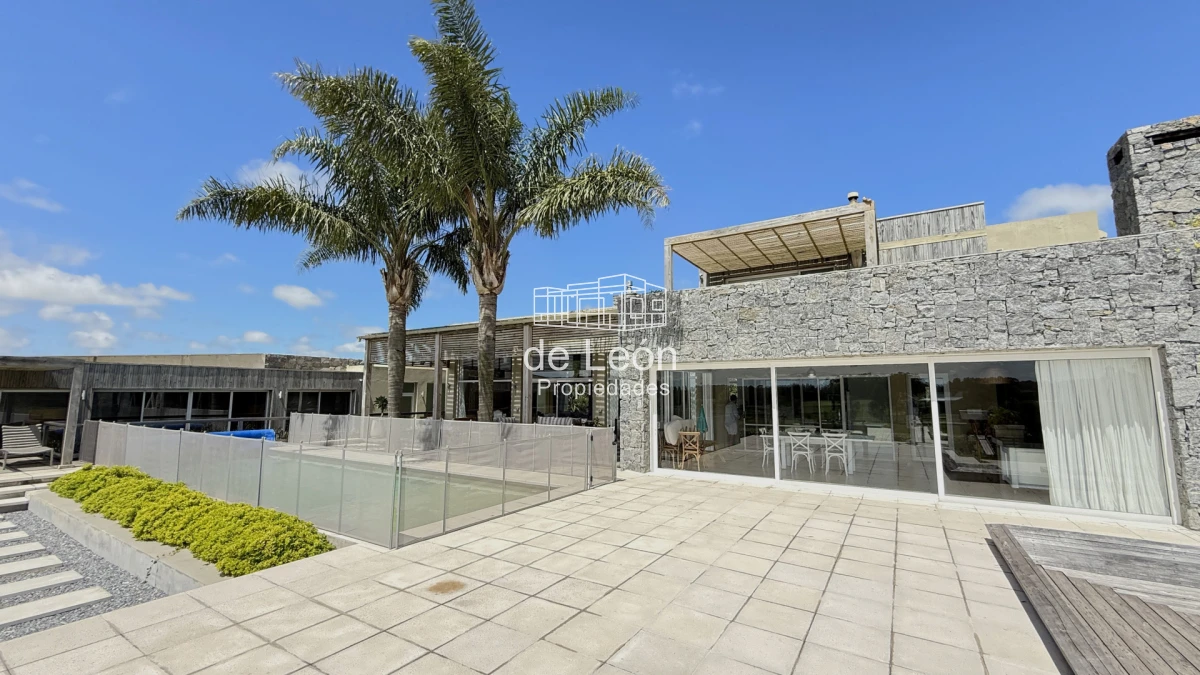 Casa ID.15338 - Casa de 5 dormitorios más servicio en Pueblo Mío, Manantiales