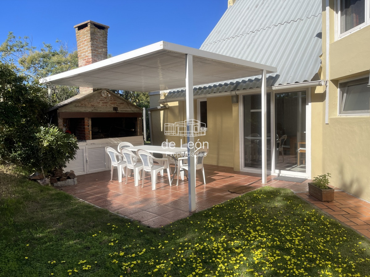 Casa ID.25 - Casa ideal para disfrutar las vacaciones, 4 dormitorios, en Montoya